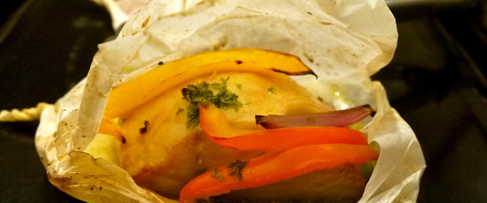 Baked Cod en Papillote with Steamed Vegetables